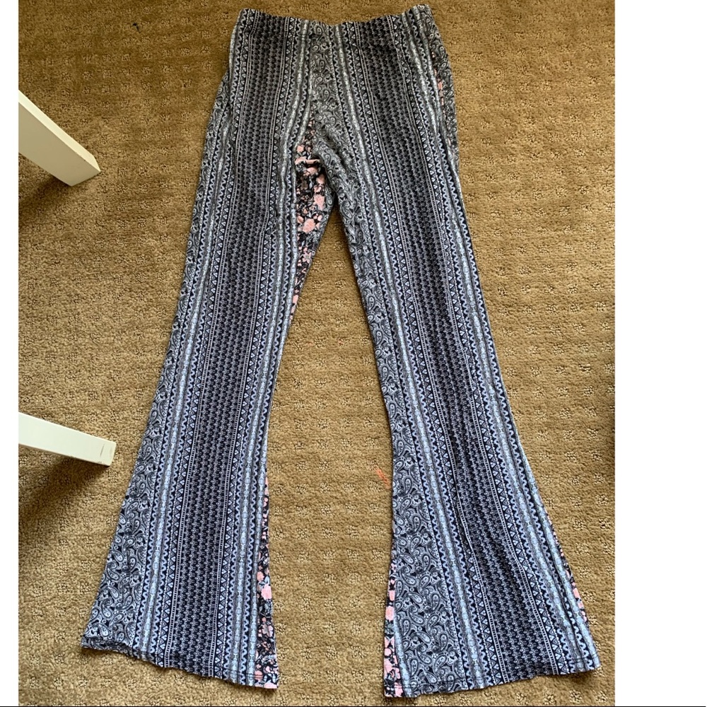 Pattern Flare Pant - Picture 3 of 3
